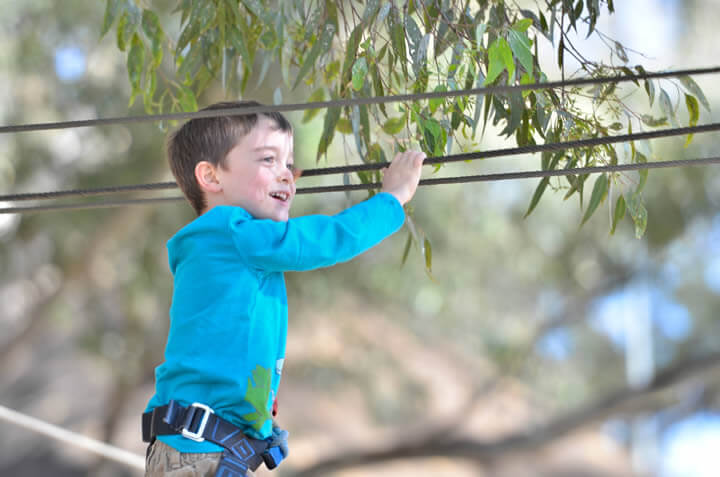 kids-outdoor-activity-adventure-park